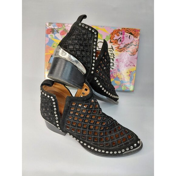 Jeffrey Campbell Womens Black Suede Cutout Western Ankle Boots Size 7M - Picture 1 of 12